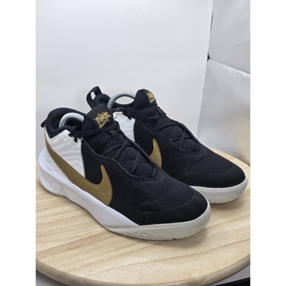 Nike Team Hustle D 10 (GS) CW6735‑002 Black/White/Photon Dust/Gold Womens 8.5 - Picture 5 of 9